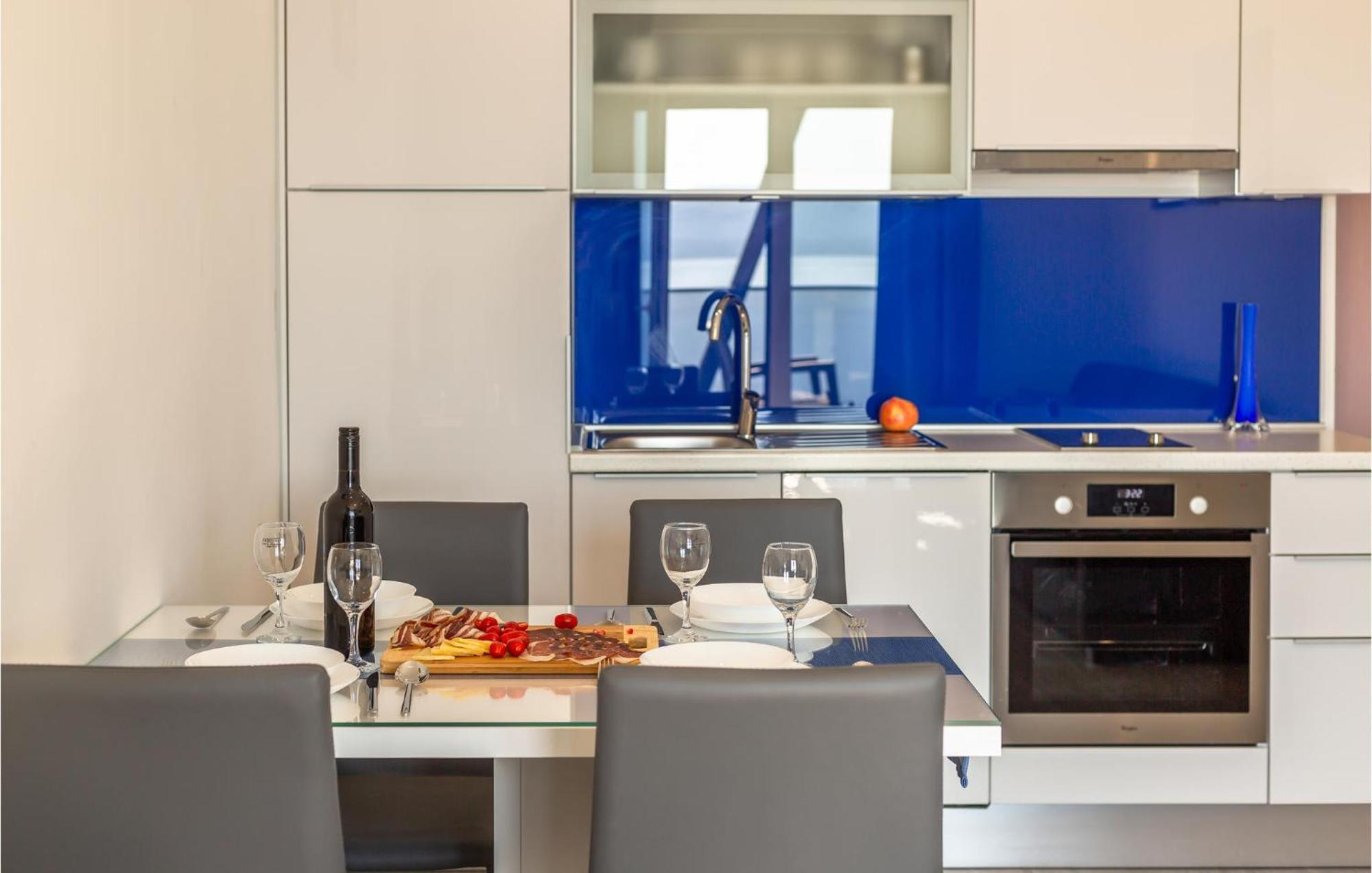 Amazing Apartment In Medici With Kitchen Kutleša Exterior foto